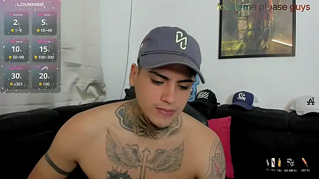 Snapshot of sweetlatinoboy chatting on 05/13/26, 10:55 sweetlatinoboy online show from 05/13/26, 10:55