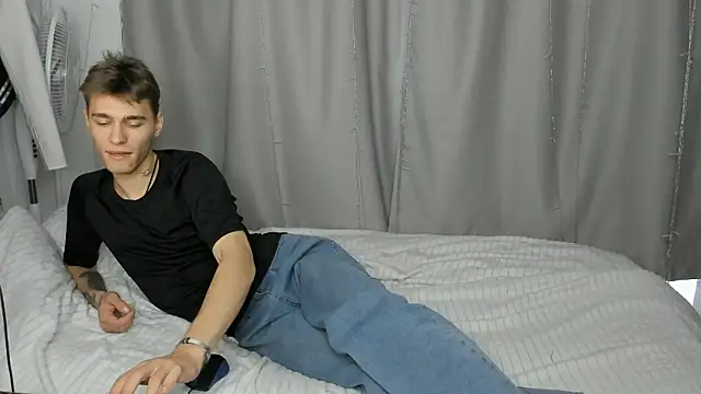 Shadow blink online show from 03/30/26, 12:06