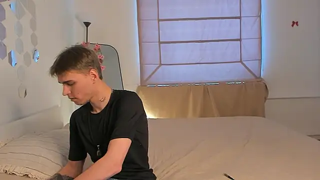 Shadow blink online show from 03/21/26, 12:20