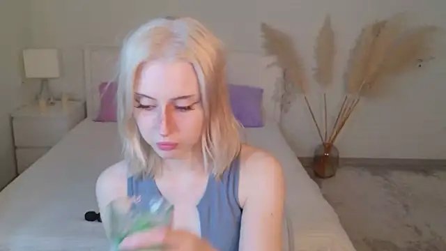 oh  lily online show from 05/12/26, 01:39