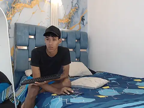 SEXY BIG COCK online show from 03/26/26, 01:20