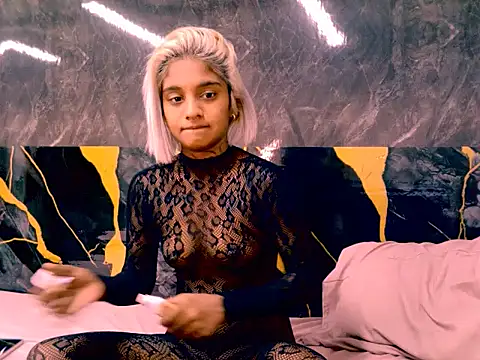 Snapshot of indian_barbie chatting on 03/26/26, 07:28 indian barbie online show from 03/26/26, 07:28