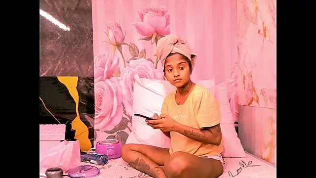 indian barbie online show from 05/11/26, 12:39