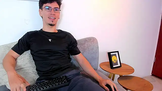 manu ferx online show from 03/19/26, 12:16