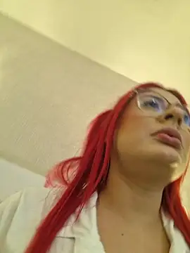 Scarlet Evanss  online show from 04/10/26, 08:16