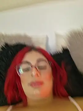 Snapshot of Scarlet_Evanss_ chatting on 05/02/26, 08:03 Scarlet Evanss online show from 05/02/26, 08:03
