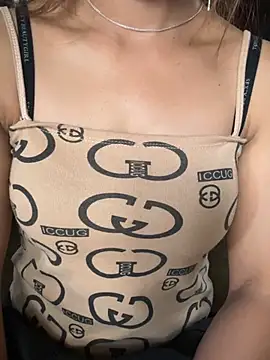 Yeahbaby-- online show from 07/04/26, 06:31