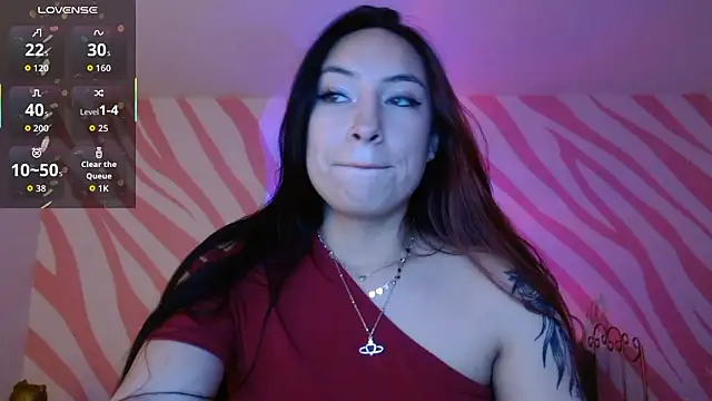 Snapshot of Scarlet_queen4 chatting on 03/20/26, 01:12 Scarlet queen4 online show from 03/20/26, 01:12