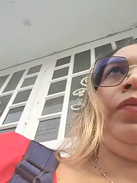 Melisa 14 online show from 05/25/26, 11:09