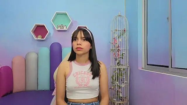 Snapshot of Isaa_Skinny chatting on 03/22/26, 03:54 Isaa Skinny online show from 03/22/26, 03:54