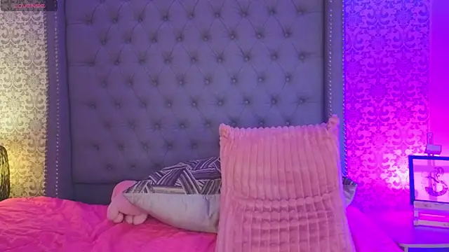 AbbiRousse online show from 04/02/26, 02:19