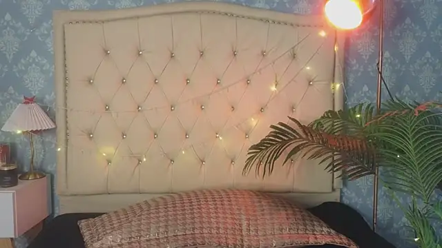 AbbiRousse online show from 03/28/26, 03:46