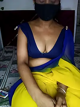 Snapshot of mayakapoor880 chatting on 05/02/26, 06:29 mayakapoor880 online show from 05/02/26, 06:29
