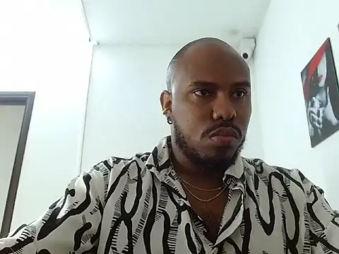 Snapshot of Alessandro_Hamed chatting on 03/31/26, 01:35 Alessandro Hamed online show from 03/31/26, 01:35