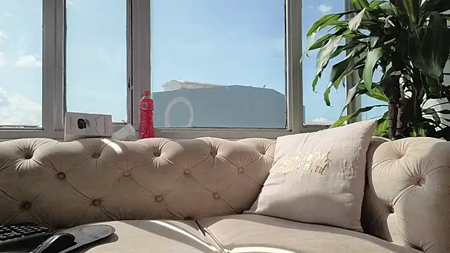 Snapshot of shy-vibes chatting on 03/20/26, 07:37 shy-vibes online show from 03/20/26, 07:37