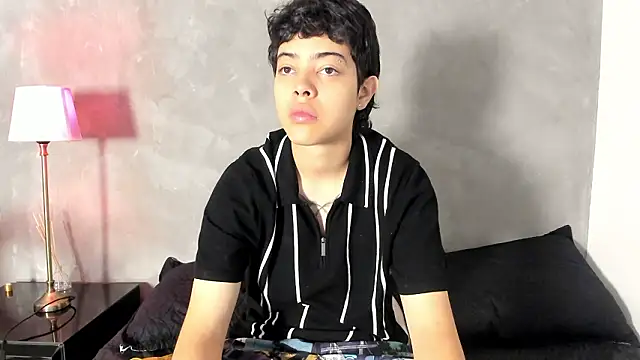 Cris Sasha online show from 03/29/26, 11:45