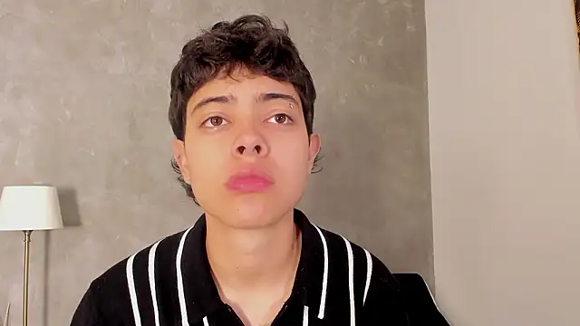 Cris Sasha online show from 03/21/26, 11:47