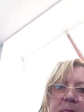 Snapshot of Anessa7321 chatting on 03/27/26, 12:50 Anessa7321 online show from 03/27/26, 12:50