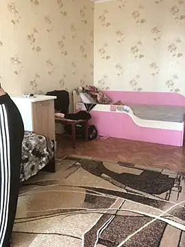 AriaHop online show from 04/14/26, 03:28