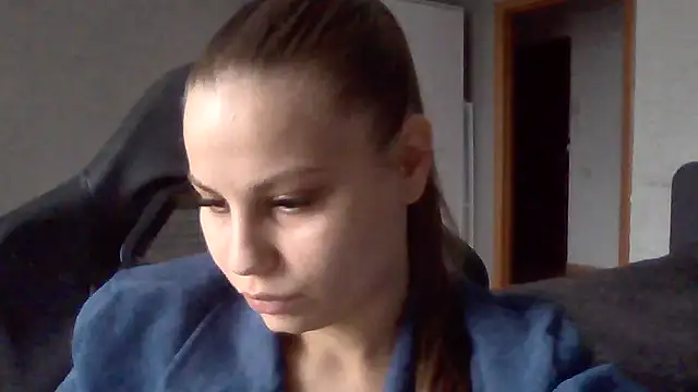 Snapshot of _Bil_bela_ chatting on 03/17/26, 02:42 Bil bela online show from 03/17/26, 02:42