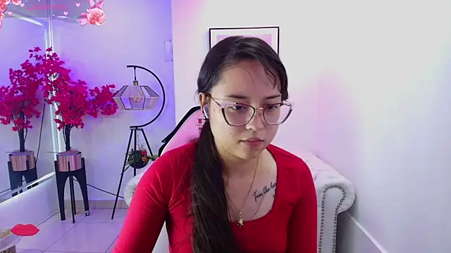 Snapshot of Shady_bug chatting on 03/17/26, 07:39 Shady bug online show from 03/17/26, 07:39