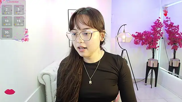 Snapshot of Shady_bug chatting on 03/19/26, 07:58 Shady bug online show from 03/19/26, 07:58