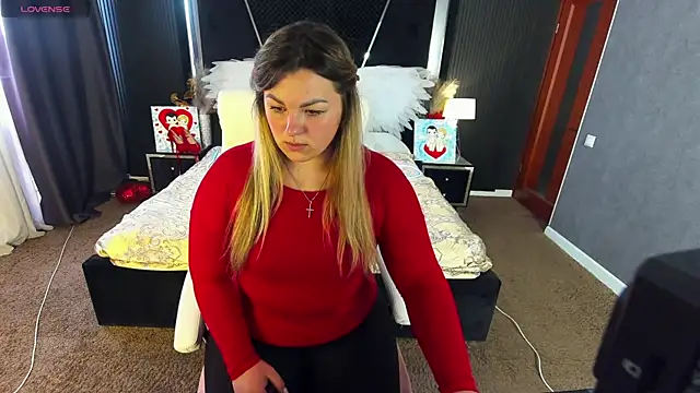 Snapshot of AlissyaGrayy chatting on 04/05/26, 12:34 AlissyaGrayy online show from 04/05/26, 12:34