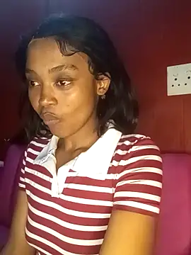 GoodinbedAfrican4 online show from 05/13/26, 07:32
