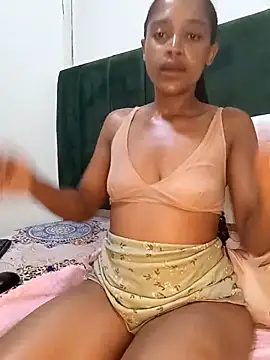 Snapshot of GoodinbedAfrican4 chatting on 04/06/26, 12:39 GoodinbedAfrican4 online show from 04/06/26, 12:39