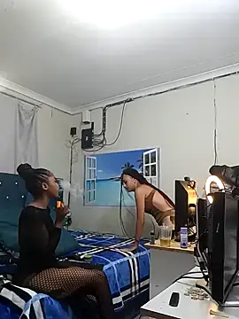 Snapshot of GoodinbedAfrican4 chatting on 04/14/26, 07:52 GoodinbedAfrican4 online show from 04/14/26, 07:52