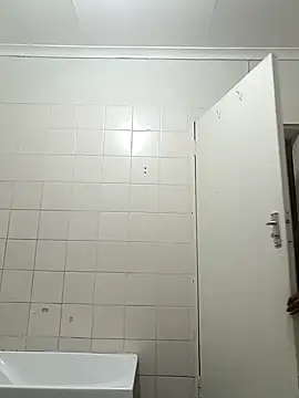 Snapshot of GoodinbedAfrican4 chatting on 04/06/26, 06:42 GoodinbedAfrican4 online show from 04/06/26, 06:42