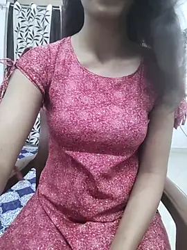 Snapshot of myra77 chatting on 05/20/26, 11:40 myra77 online show from 05/20/26, 11:40