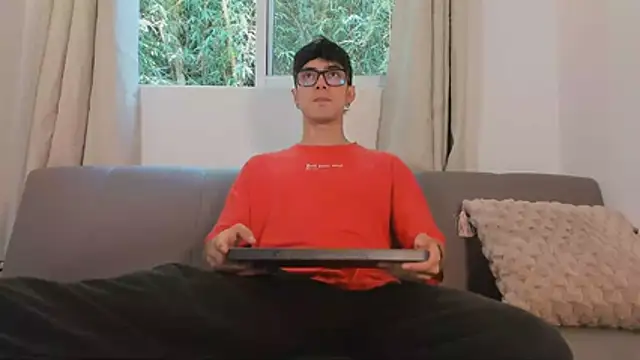 etham wolf1 online show from 04/02/26, 05:08