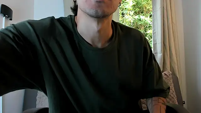 etham wolf1 online show from 05/10/26, 12:20