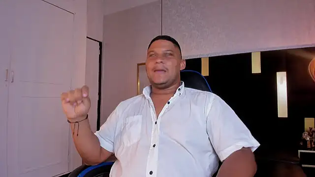 Liam Carters online show from 04/01/26, 07:11