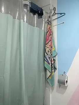 cristaal pink online show from 03/29/26, 07:04