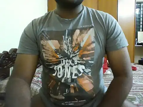 Snapshot of Dark_Banana69 chatting on 03/18/26, 10:43 Dark Banana69 online show from 03/18/26, 10:43