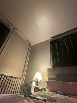 JulieetteLatte online show from 03/24/26, 02:00