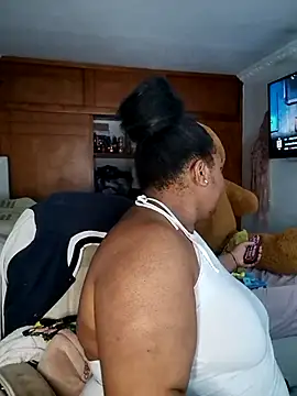 Snapshot of Daddyss_girl1 chatting on 04/05/26, 05:25 Daddyss girl1 online show from 04/05/26, 05:25