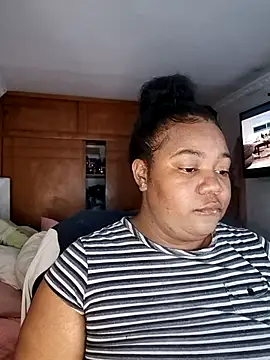 Snapshot of Daddyss_girl1 chatting on 04/02/26, 05:14 Daddyss girl1 online show from 04/02/26, 05:14