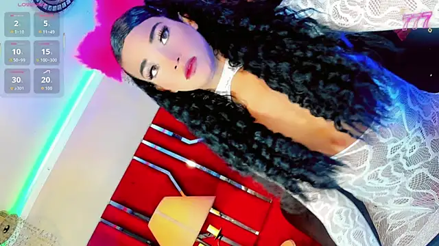 Paola Delfino online show from 04/04/26, 11:50