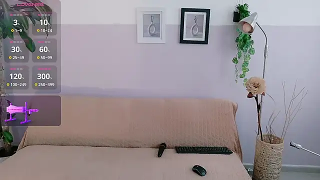 Snapshot of Zara_Fire chatting on 03/27/26, 08:54 Zara Fire online show from 03/27/26, 08:54