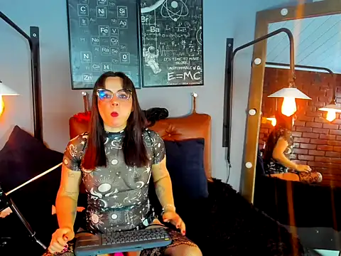 Snapshot of Ginger_lovegood chatting on 03/27/26, 03:24 Ginger lovegood online show from 03/27/26, 03:24