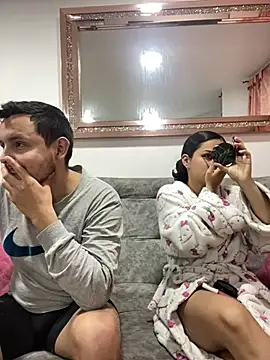 leoylia online show from 03/31/26, 04:03