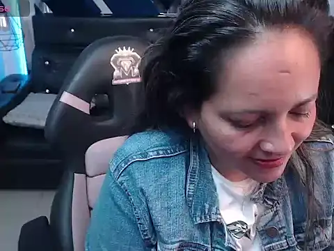 Rhachelevans online show from 03/18/26, 09:12