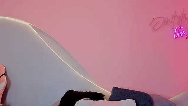 liz mares online show from 04/12/26, 01:36