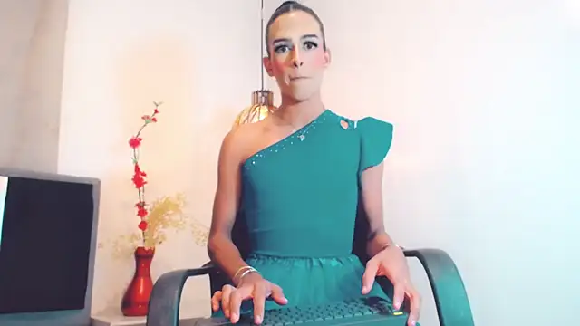 Valeria Del Val online show from 03/27/26, 03:37