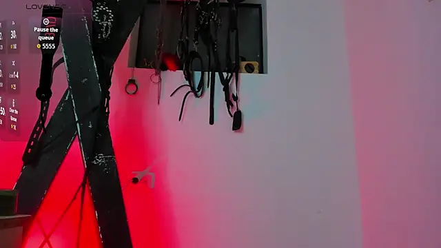 Alana jones    online show from 05/27/26, 01:07