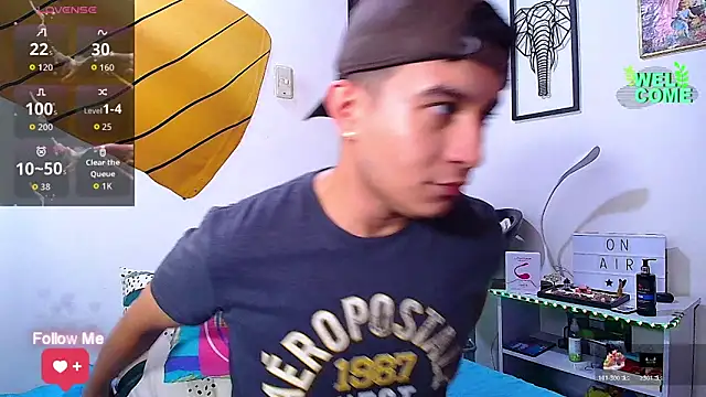 Max Parkerr online show from 03/23/26, 05:57