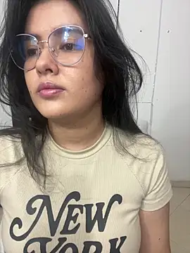 LinaEvansonn online show from 03/28/26, 06:42